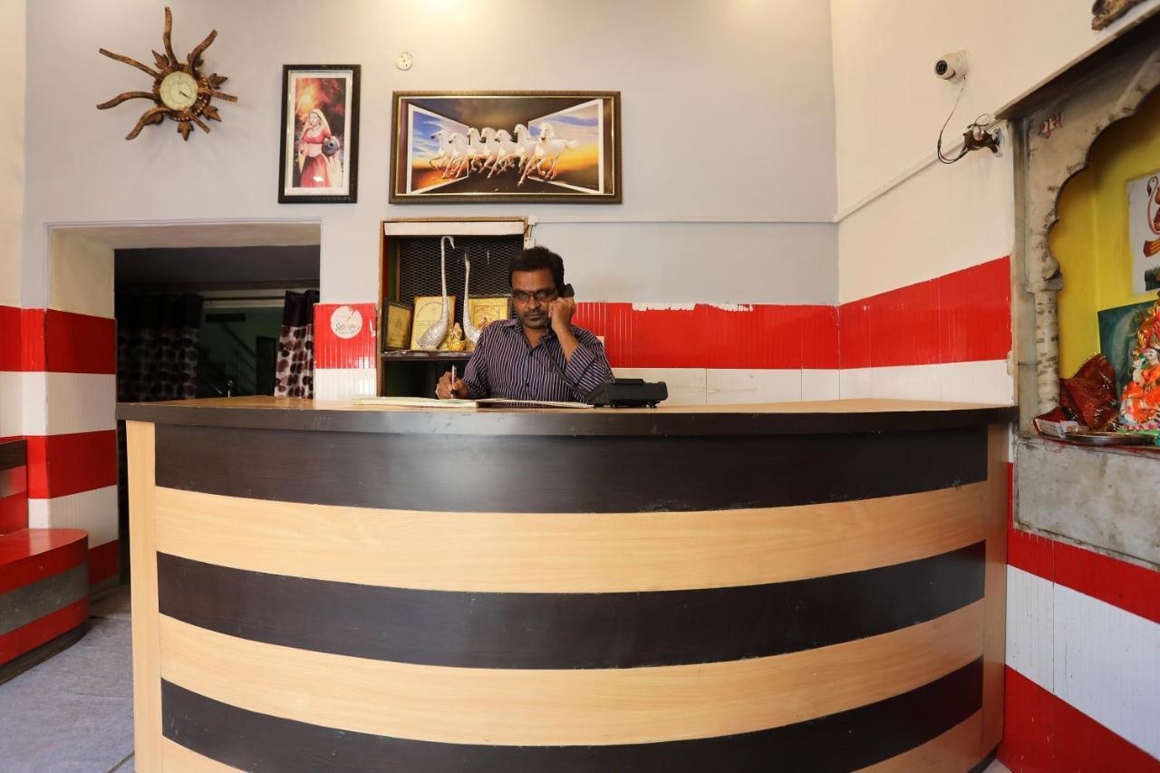 Oyo 29411 Hotel Vanshika Agra  Extérieur photo